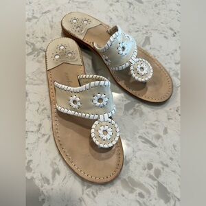 Jack Rogers Navajo White and Tan Beige Nude Leather Sandals EUC LN size 8 Medium